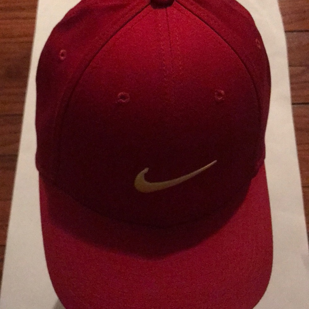 Nike cap